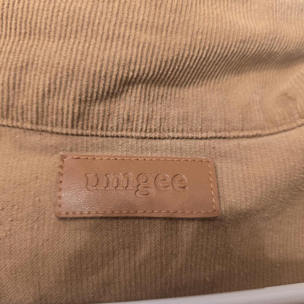 Vintage Umgee Camel Corduroy Button Up Womens Xxl